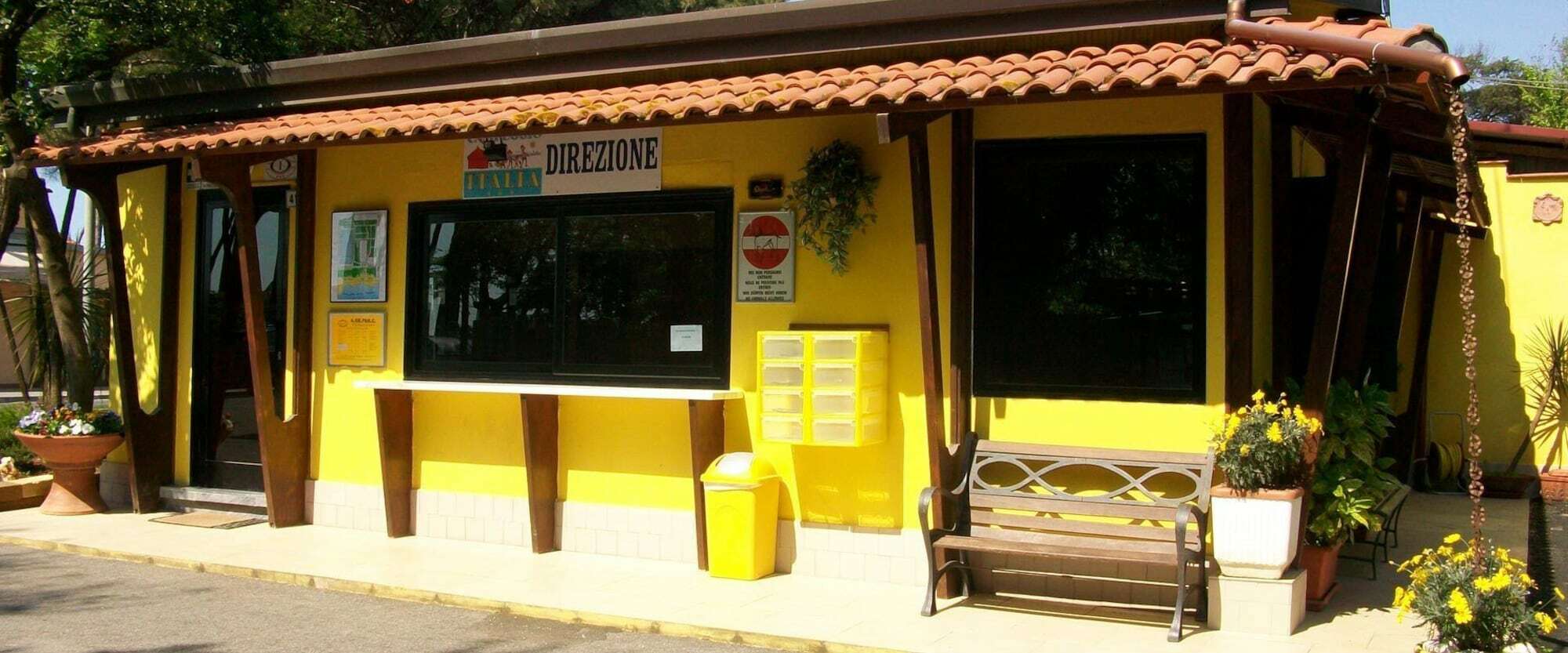 Campeggio Italia Marina di Massa Exterior foto